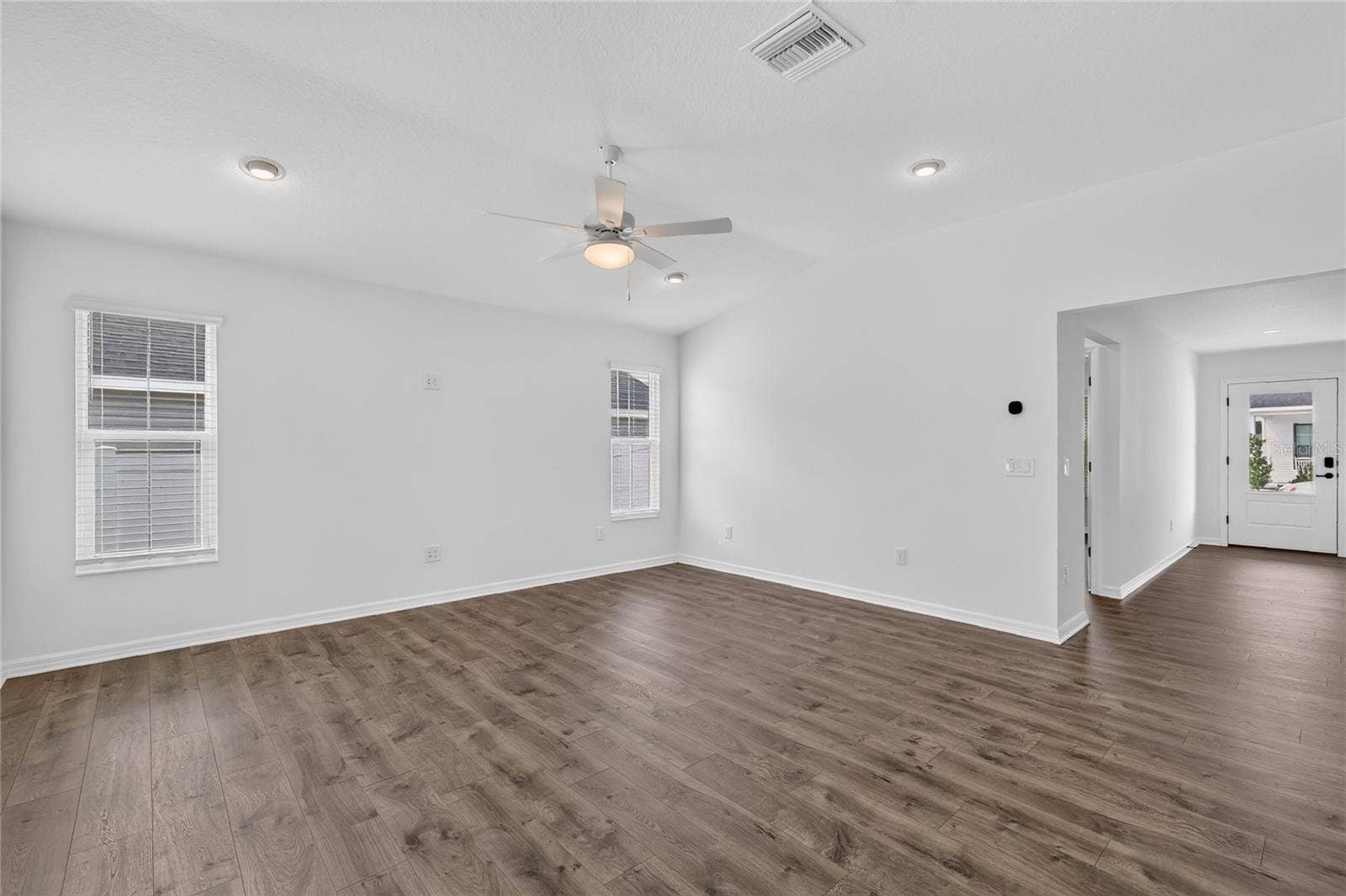 7262 MIDDLETON DRIVE, Middleton, FL 34762