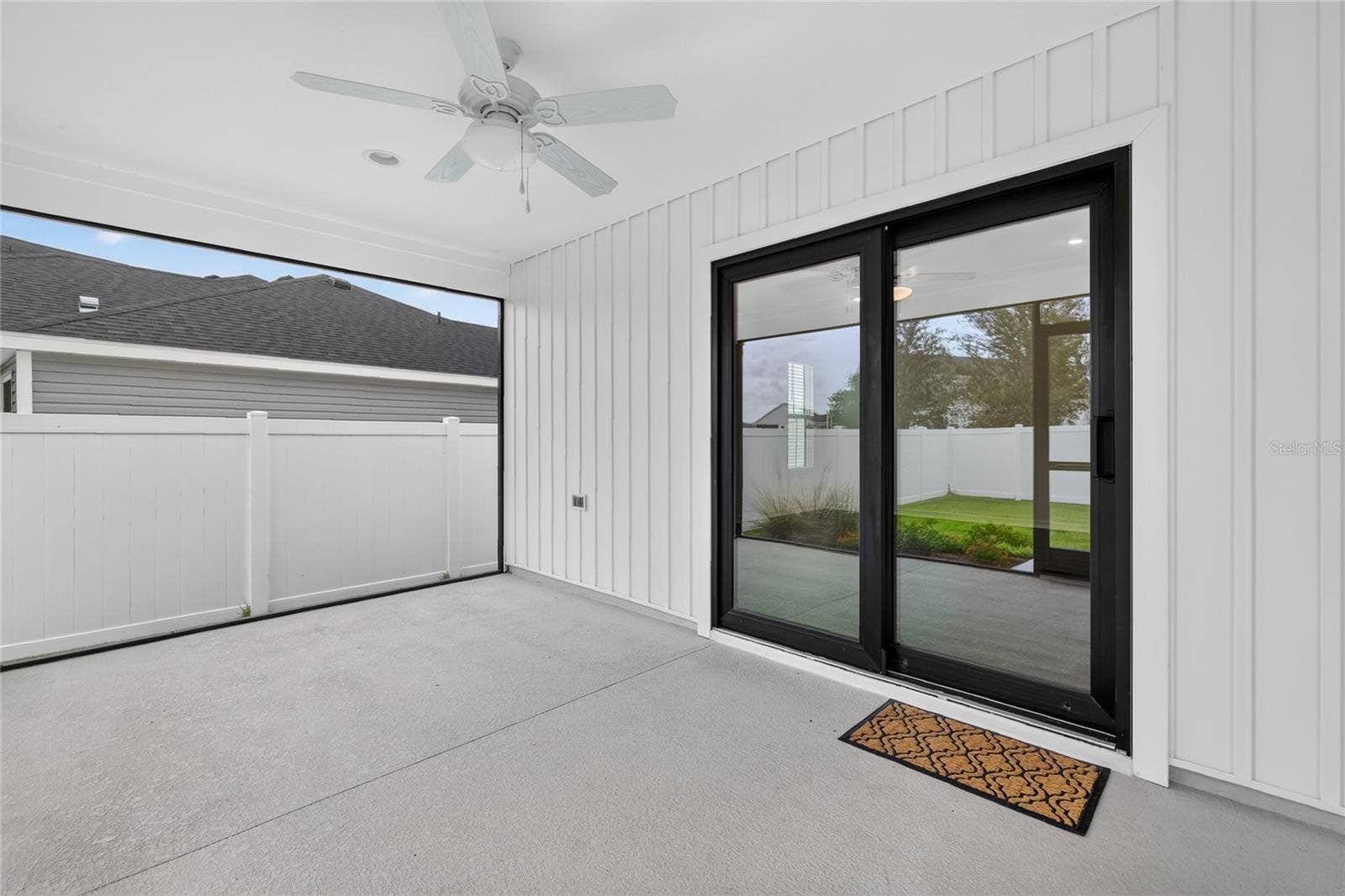 7262 MIDDLETON DRIVE, Middleton, FL 34762