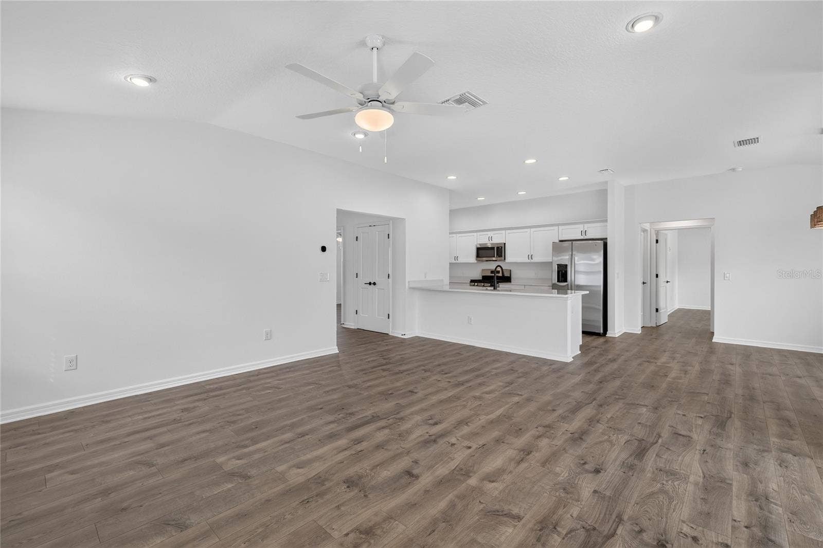 7262 MIDDLETON DRIVE, Middleton, FL 34762