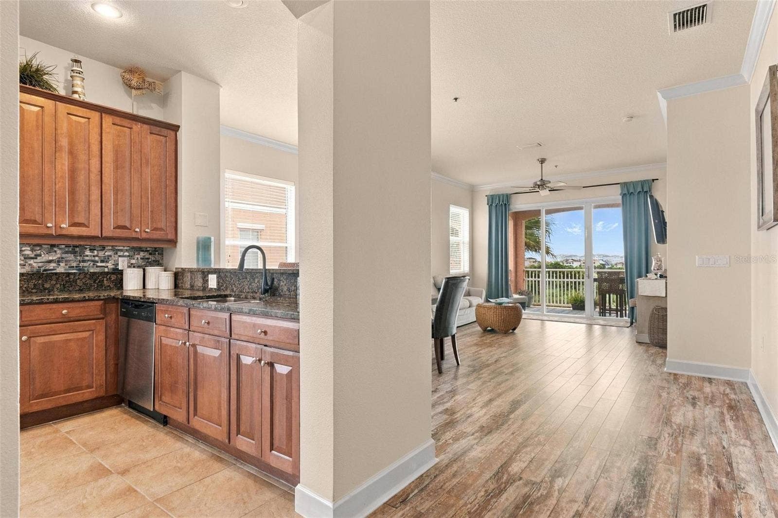 35 OCEAN CREST WAY, #1135, Palm Coast, FL 32137