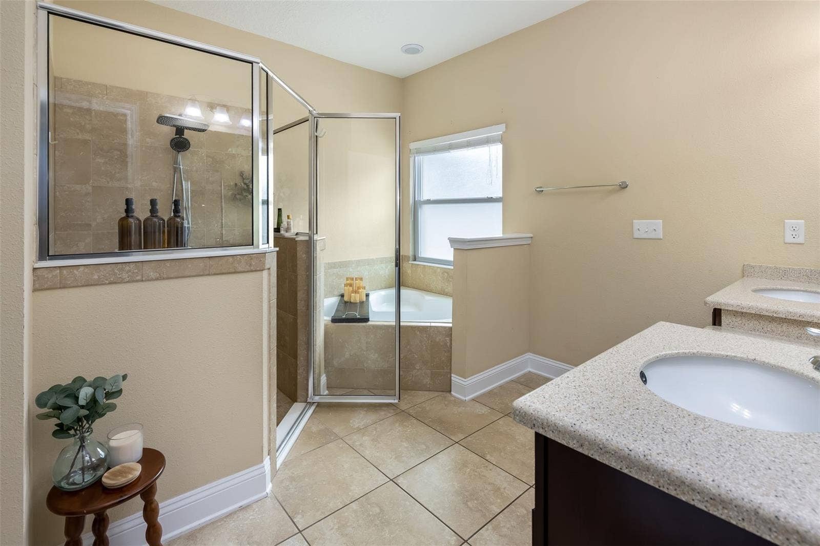 530 IRISH ROSE RD, St Augustine, FL 32092 530 IRISH ROSE RD, St Augustine, FL 32092