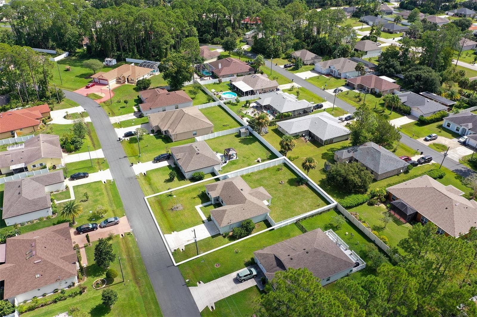 18 POST OAK LANE, Palm Coast, FL 32164 18 POST OAK LANE, Palm Coast, FL 32164