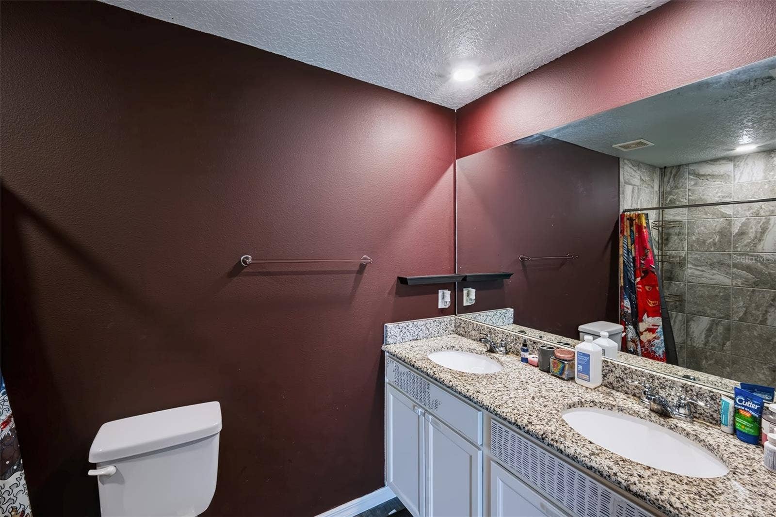 18 POST OAK LANE, Palm Coast, FL 32164 18 POST OAK LANE, Palm Coast, FL 32164
