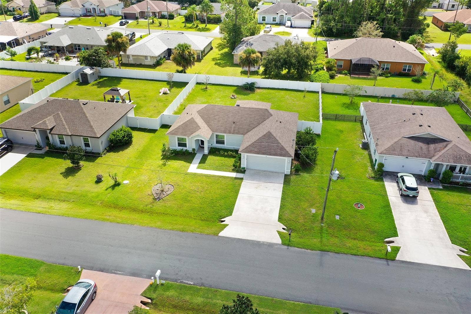18 POST OAK LANE, Palm Coast, FL 32164 18 POST OAK LANE, Palm Coast, FL 32164