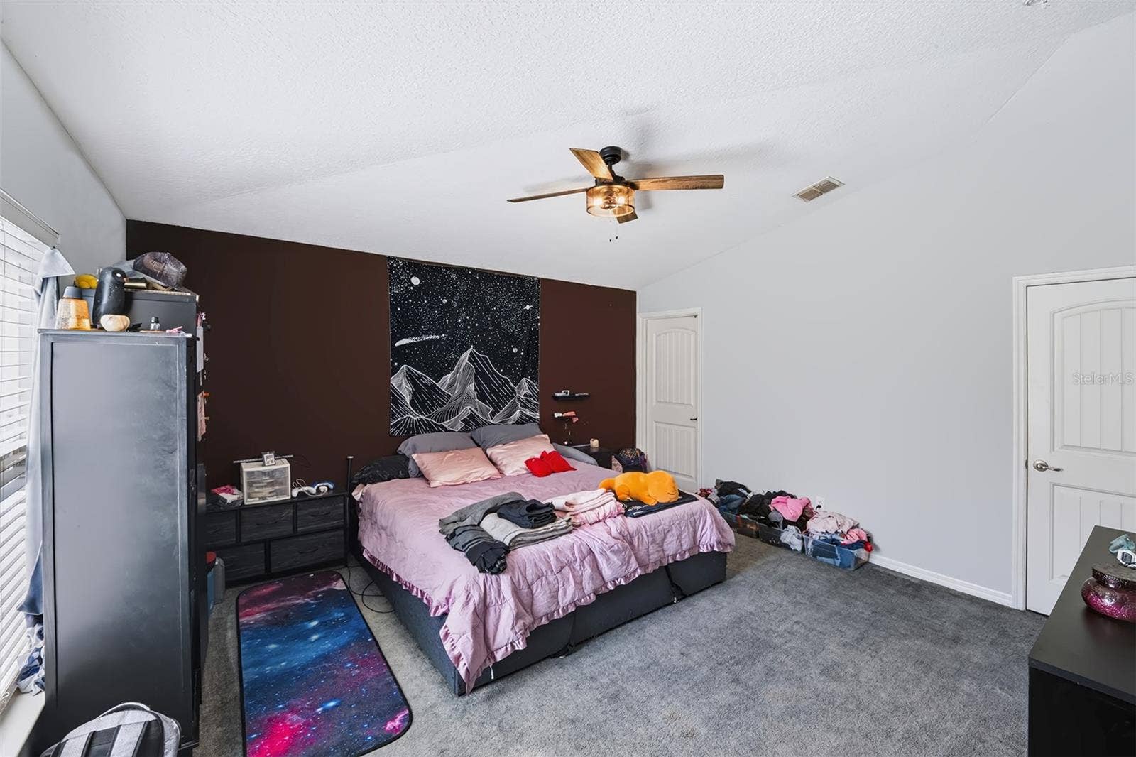 18 POST OAK LANE, Palm Coast, FL 32164 18 POST OAK LANE, Palm Coast, FL 32164