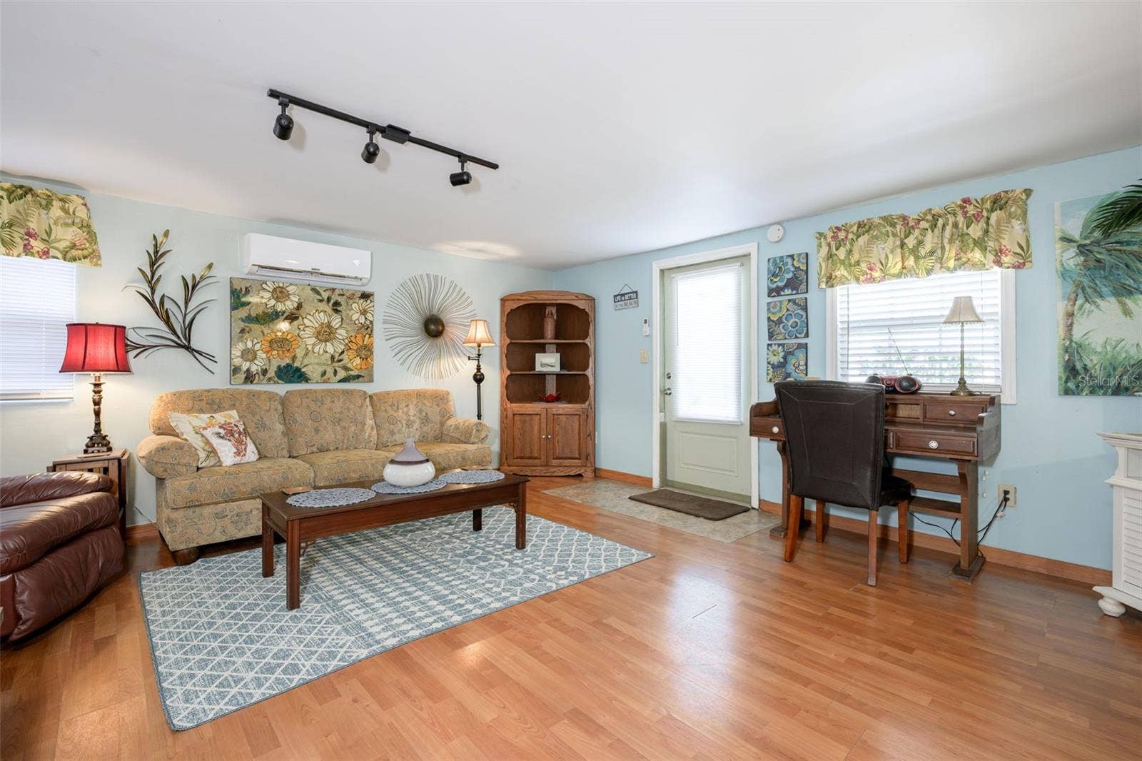 1523 S DAYTONA AVENUE, Flagler Beach, FL 32136 mother-in-law/cottagemother-in-law/cottage