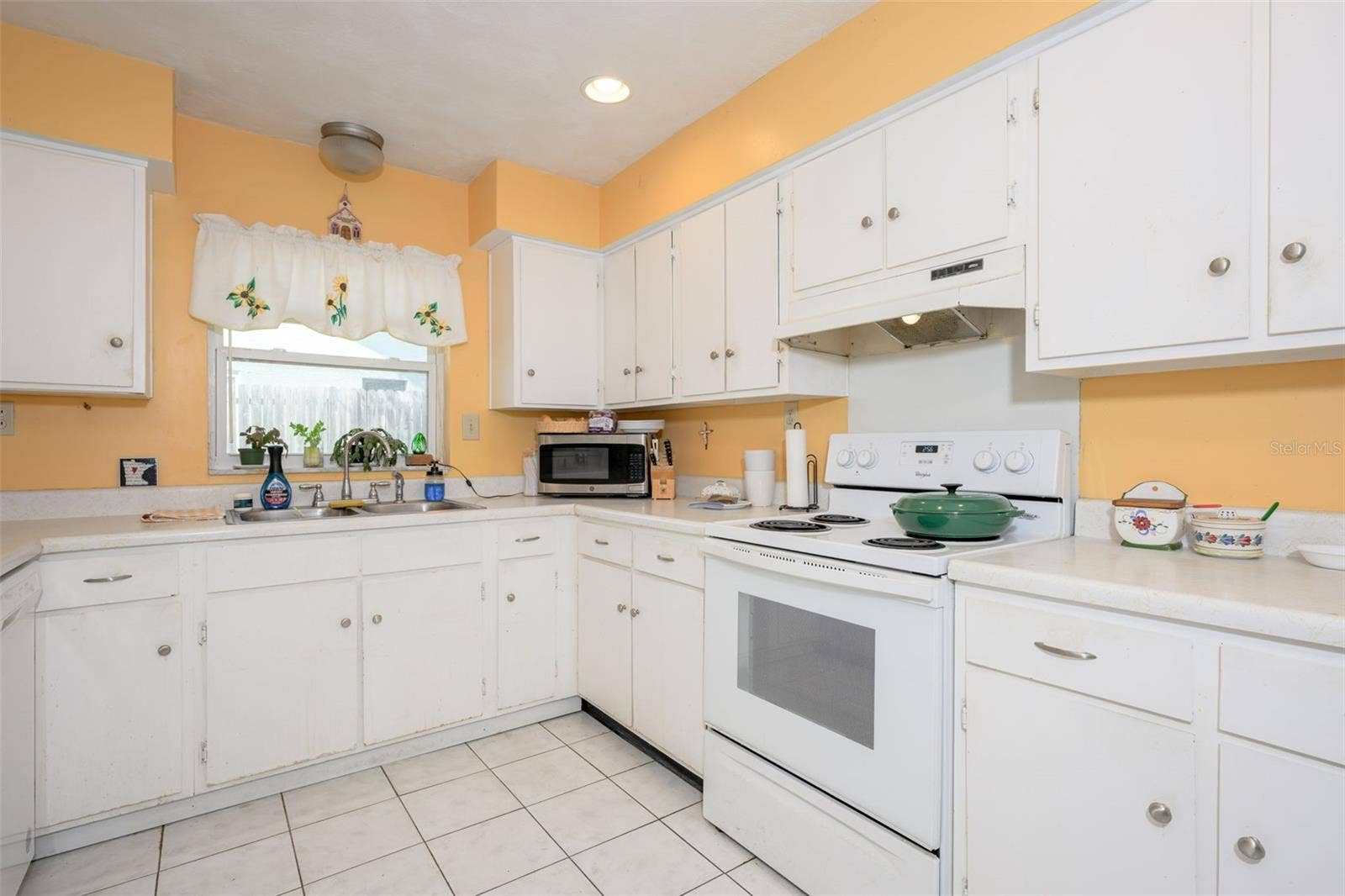 1523 S DAYTONA AVENUE, Flagler Beach, FL 32136 Side A