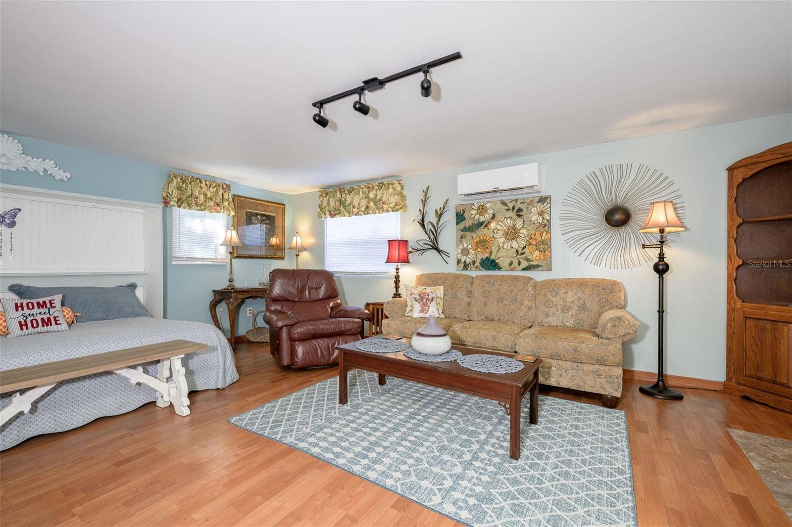 1523 S DAYTONA AVENUE, Flagler Beach, FL 32136 mother-in-law/cottage
