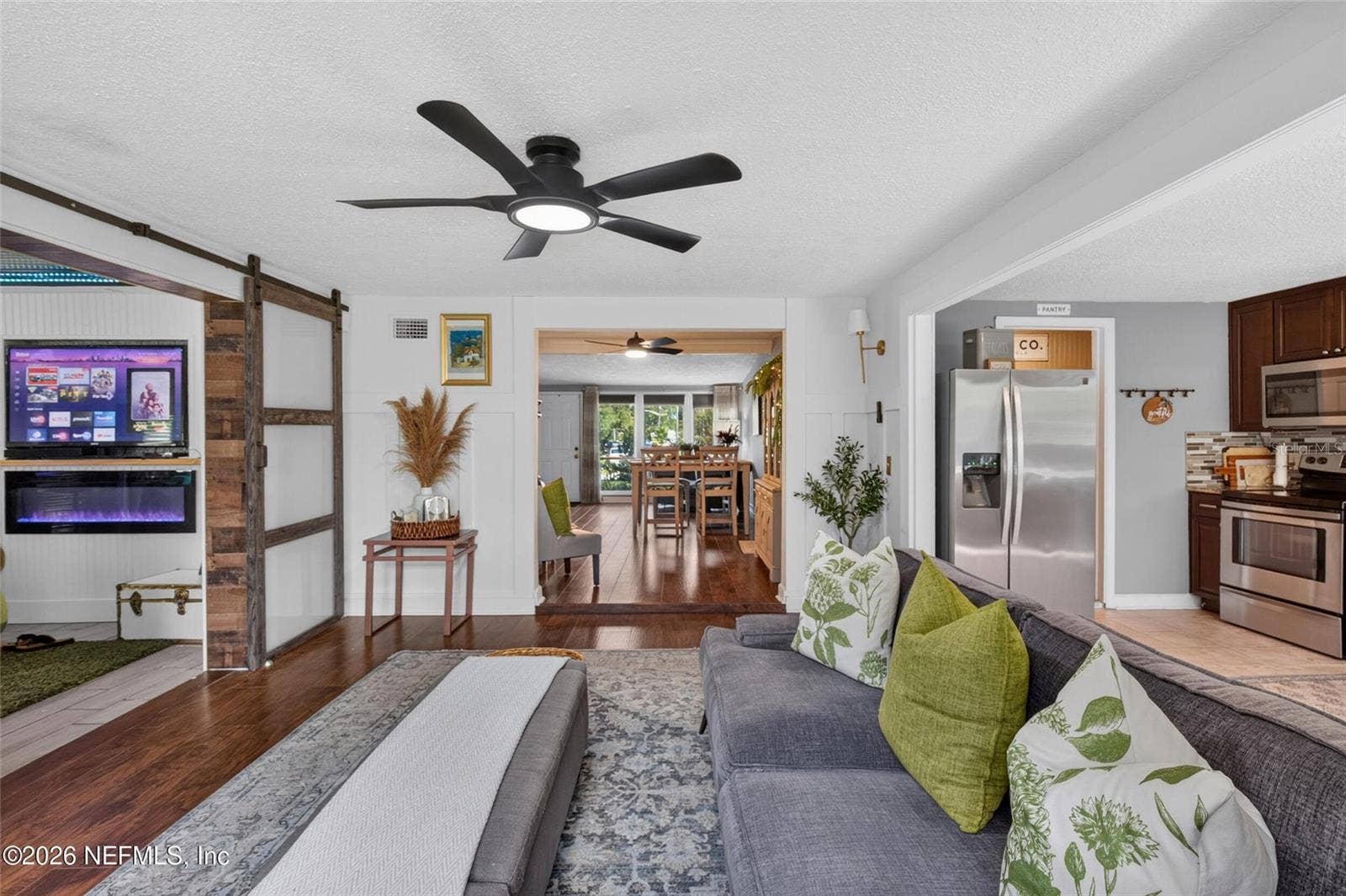 3048 LORMAN DRIVE, Jacksonville, FL 32223