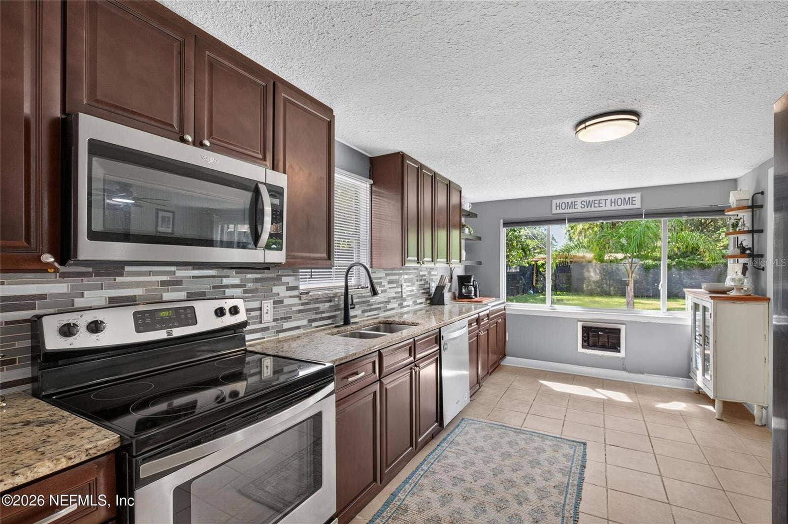 3048 LORMAN DRIVE, Jacksonville, FL 32223