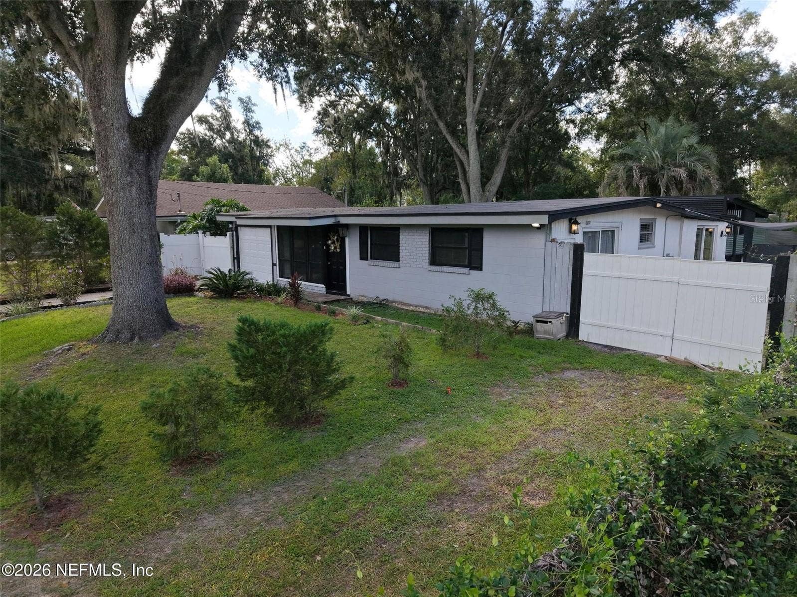 3048 LORMAN DRIVE, Jacksonville, FL 32223