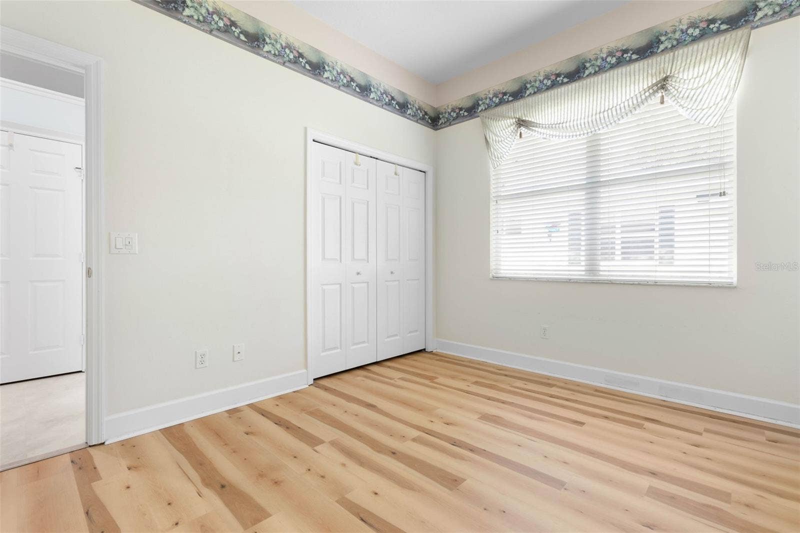 1128 GLENGAD RUN, Ormond Beach, FL 32174 1128 GLENGAD RUN, Ormond Beach, FL 32174