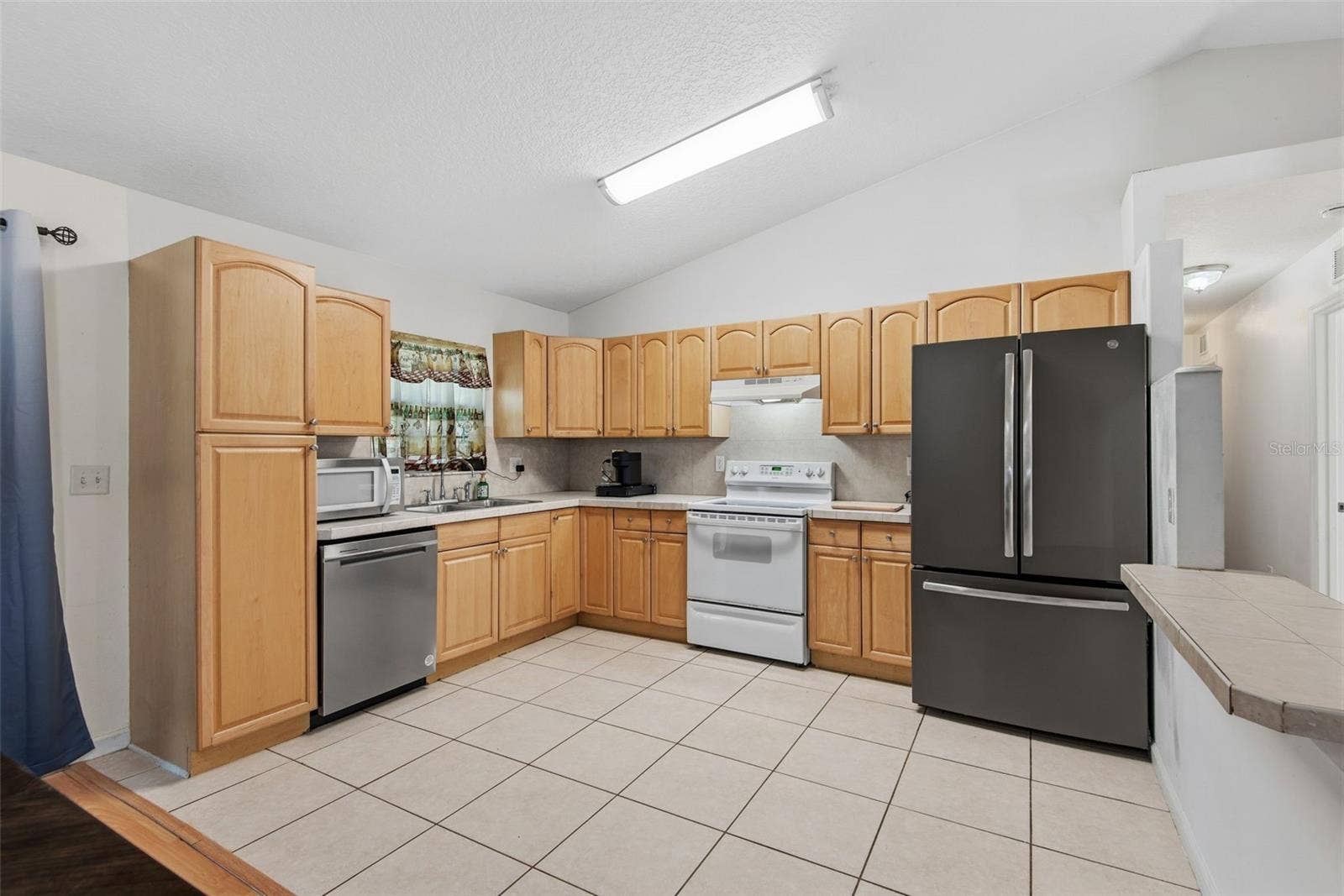 18 SLIPPER FLOWER PATH E, Palm Coast, FL 32164 18 SLIPPER FLOWER PATH E, Palm Coast, FL 32164