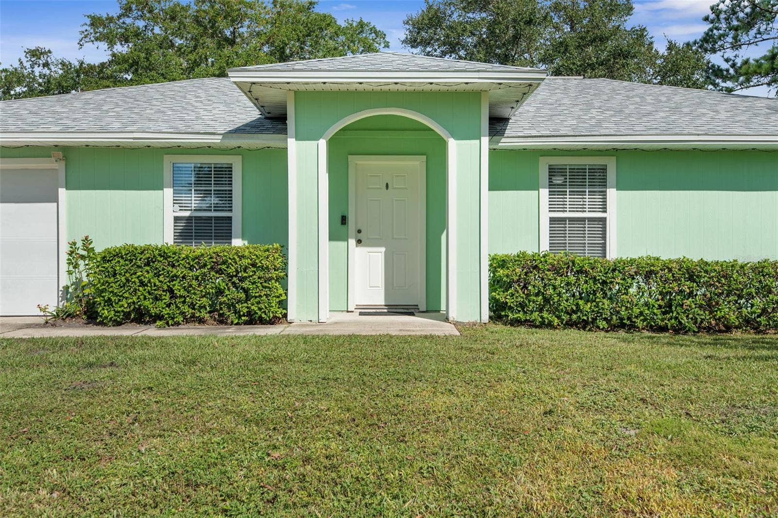 18 SLIPPER FLOWER PATH E, Palm Coast, FL 32164 18 SLIPPER FLOWER PATH E, Palm Coast, FL 32164