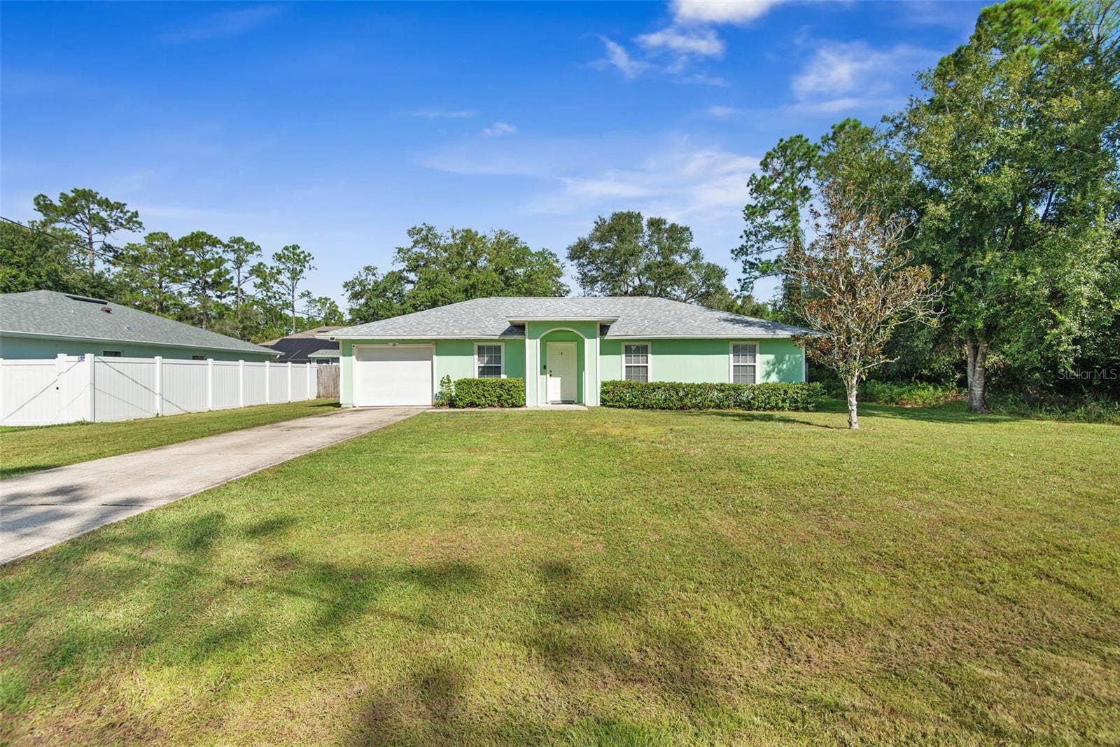 18 SLIPPER FLOWER PATH E, Palm Coast, FL 32164 18 SLIPPER FLOWER PATH E, Palm Coast, FL 32164
