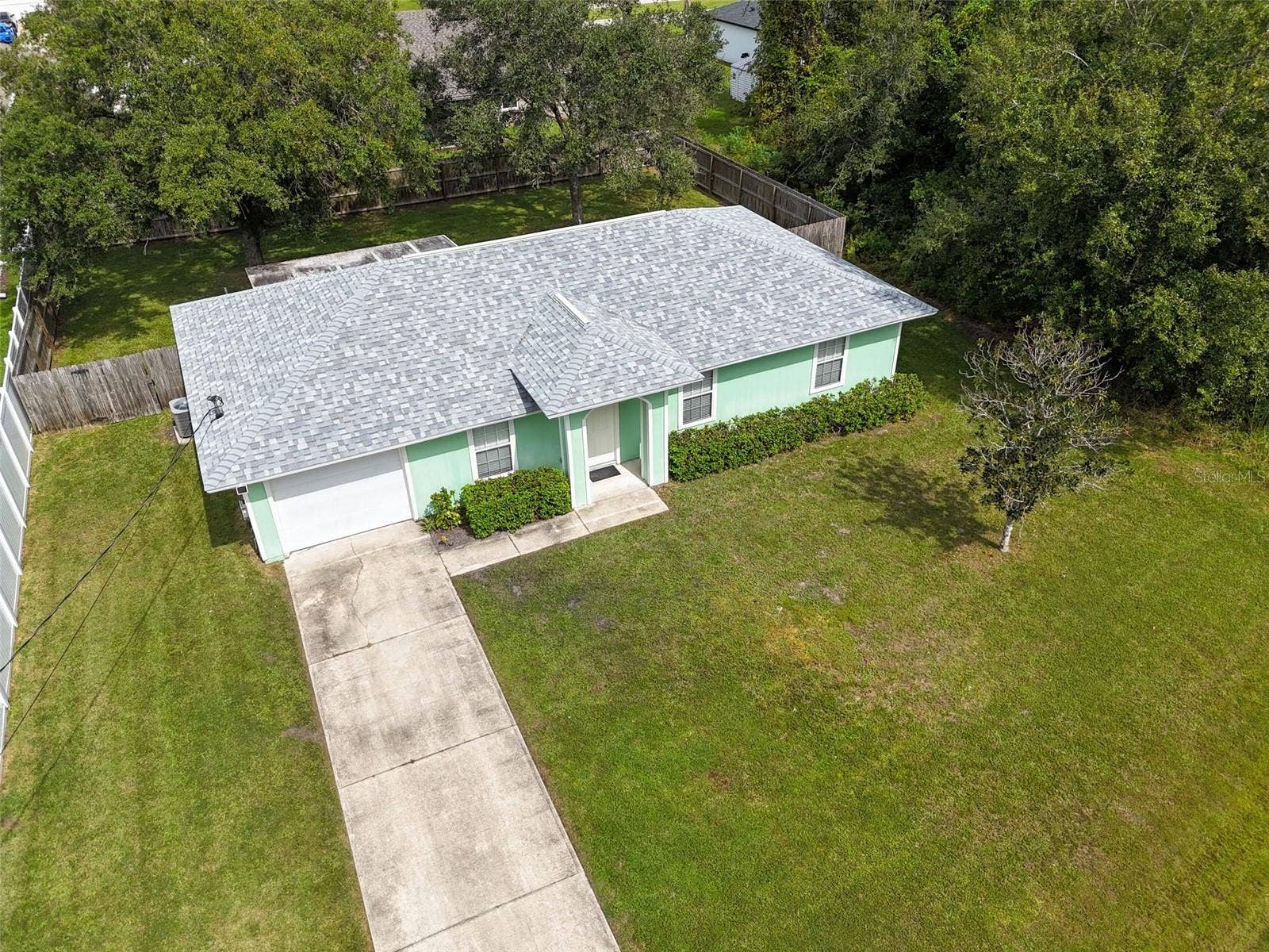 18 SLIPPER FLOWER PATH E, Palm Coast, FL 32164 18 SLIPPER FLOWER PATH E, Palm Coast, FL 32164