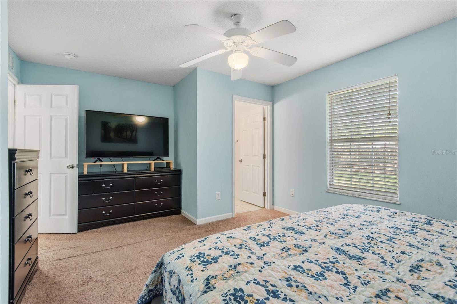 18 SLIPPER FLOWER PATH E, Palm Coast, FL 32164 18 SLIPPER FLOWER PATH E, Palm Coast, FL 32164