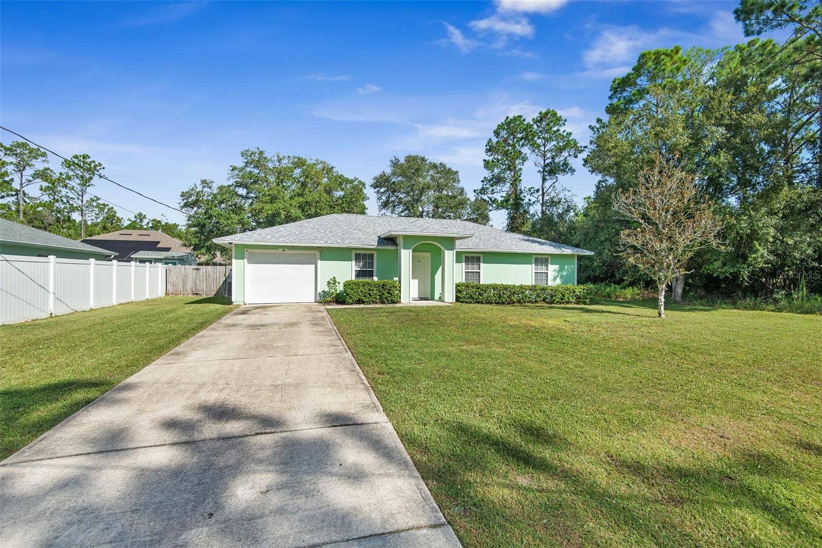 18 SLIPPER FLOWER PATH E, Palm Coast, FL 32164 18 SLIPPER FLOWER PATH E, Palm Coast, FL 32164