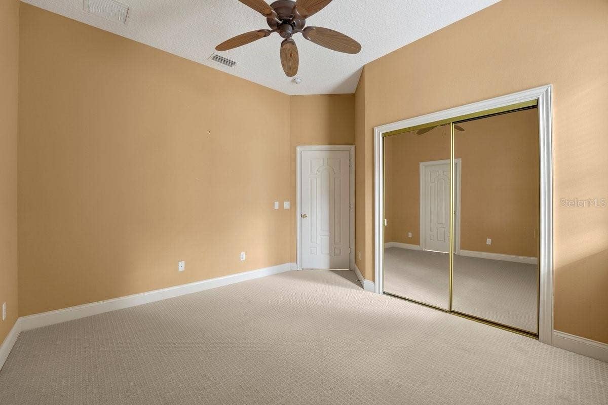 56 OAK VIEW CIRCLE W, Palm Coast, FL 32137 56 OAK VIEW CIRCLE W, Palm Coast, FL 32137