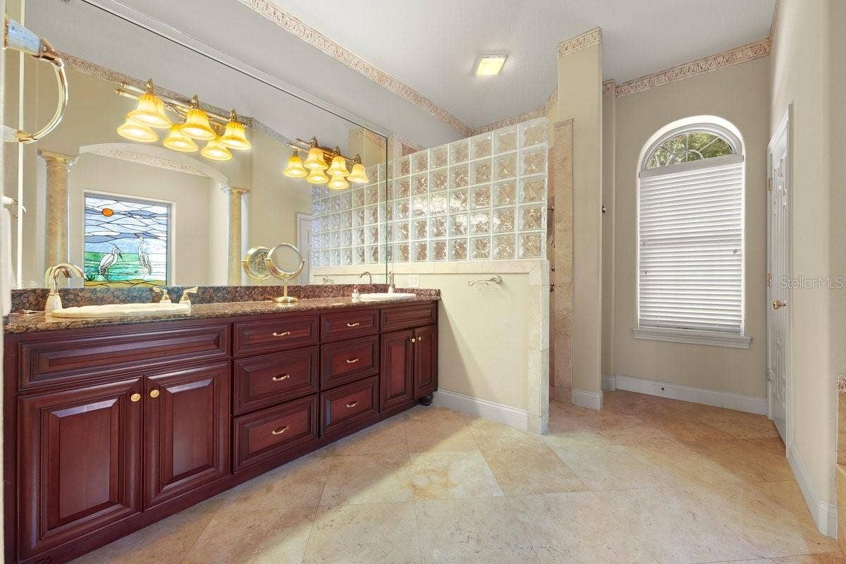 56 OAK VIEW CIRCLE W, Palm Coast, FL 32137 56 OAK VIEW CIRCLE W, Palm Coast, FL 32137
