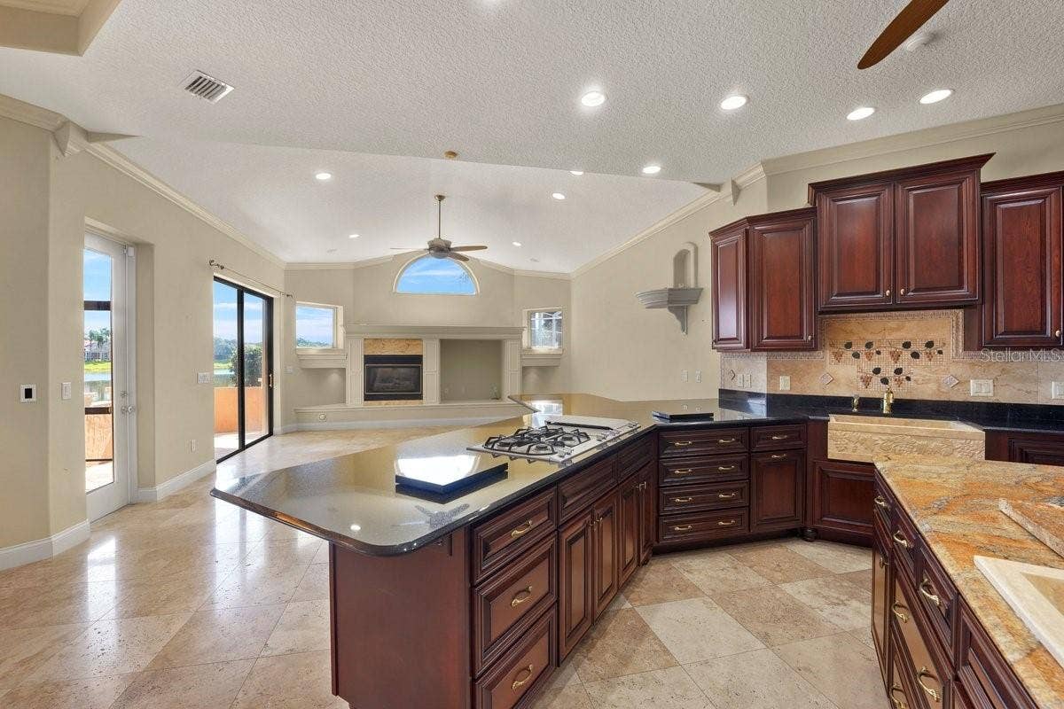 56 OAK VIEW CIRCLE W, Palm Coast, FL 32137 56 OAK VIEW CIRCLE W, Palm Coast, FL 32137