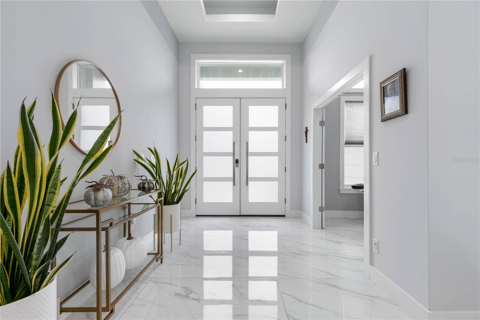 2 ROBIN PLACE, Palm Coast, FL 32164 8' Double door foyer