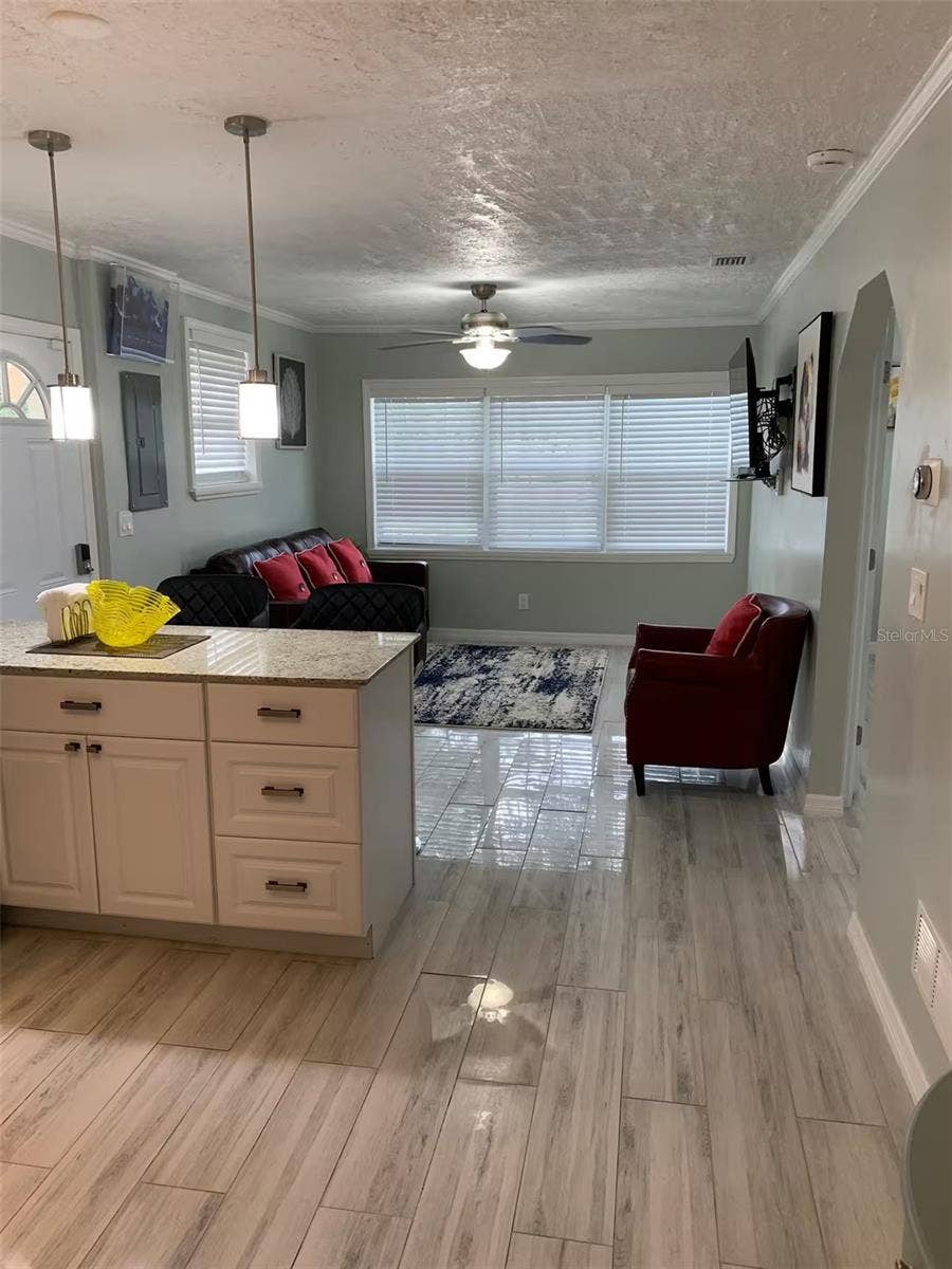 1724 HELENA STREET, Jacksonville, FL 32208 Interior Duplex Images
