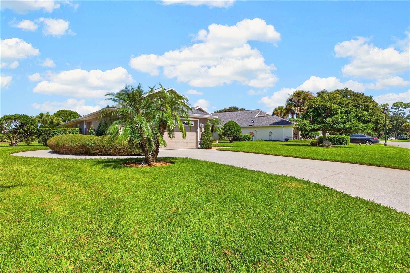 902 BROOKRIDGE LANE, Ormond Beach, FL 32174