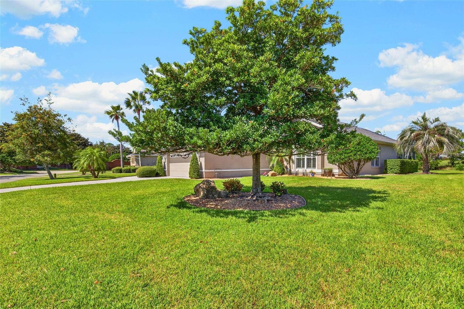 902 BROOKRIDGE LANE, Ormond Beach, FL 32174
