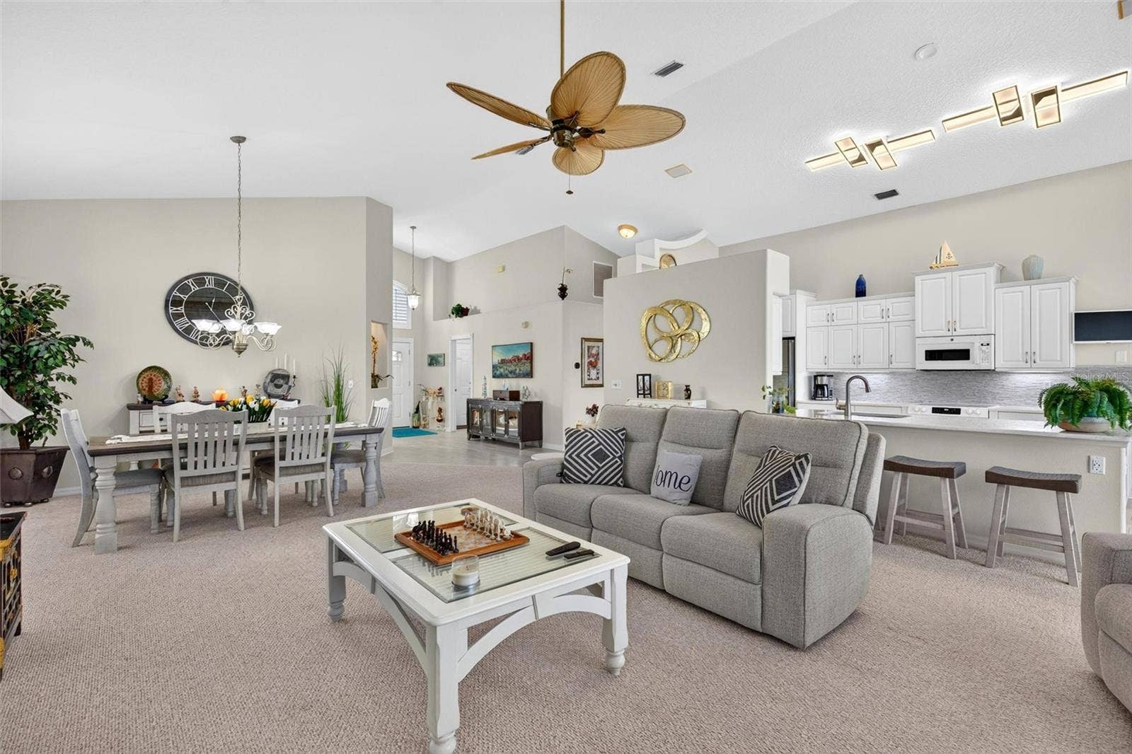 902 BROOKRIDGE LANE, Ormond Beach, FL 32174