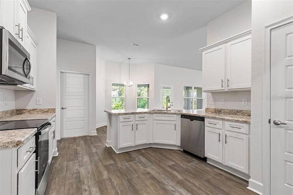5 RANDOLPH DRIVE, Palm Coast, FL 32164 5 RANDOLPH DRIVE, Palm Coast, FL 32164