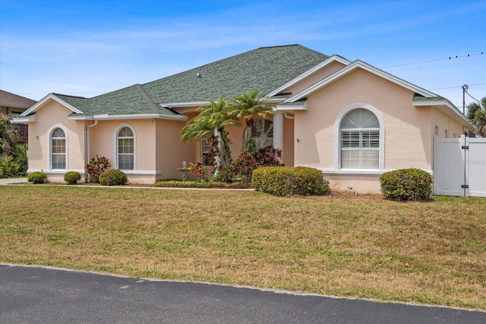 7 BEACHSIDE DRIVE, Palm Coast, FL 32137 7 BEACHSIDE DRIVE, Palm Coast, FL 32137
