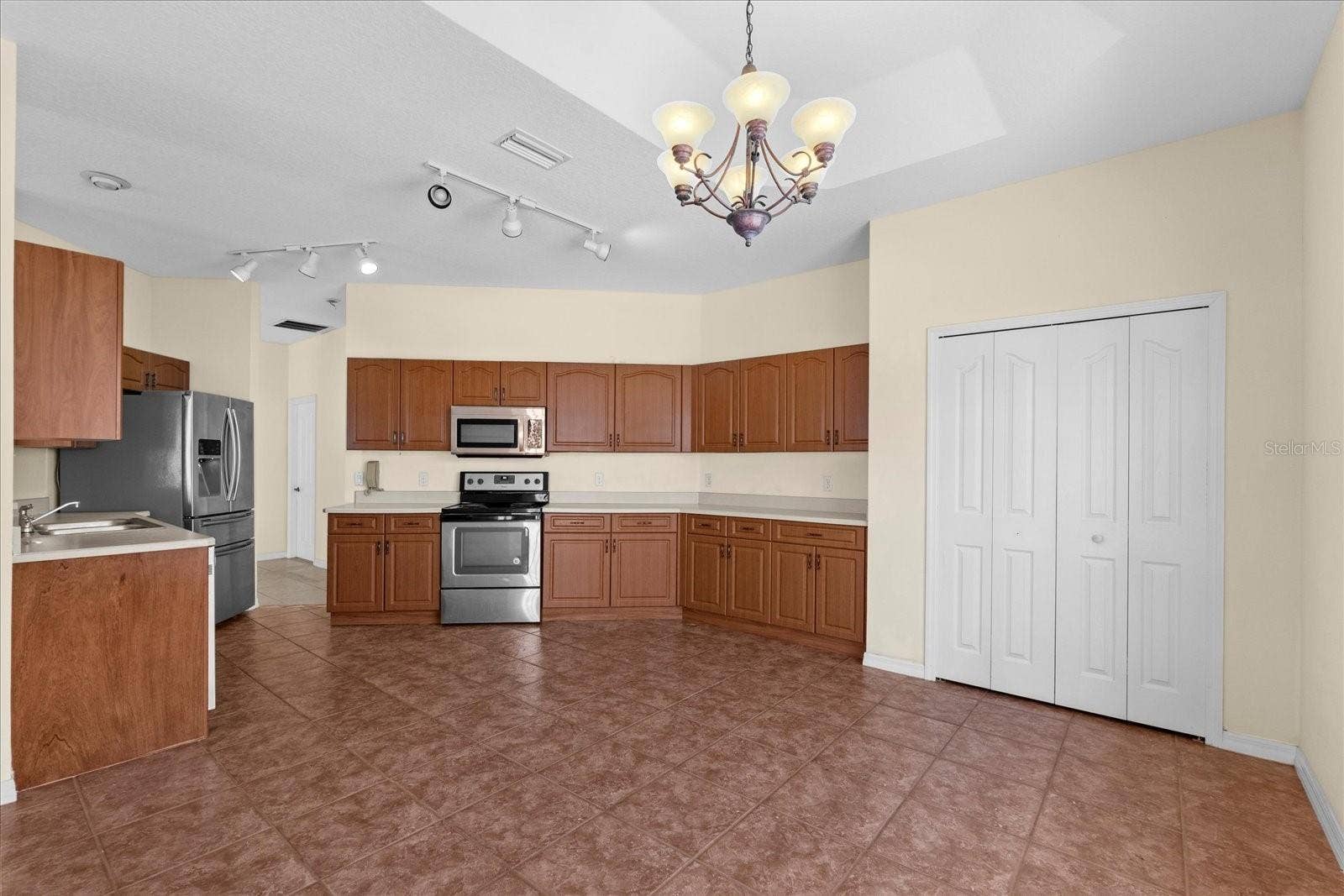 7 BEACHSIDE DRIVE, Palm Coast, FL 32137 7 BEACHSIDE DRIVE, Palm Coast, FL 32137