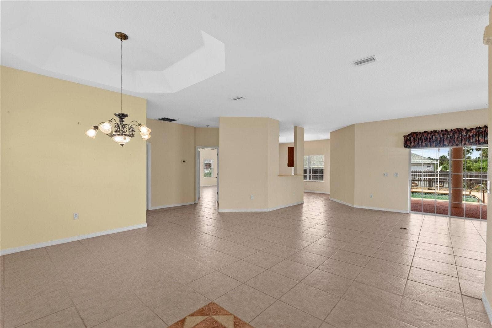 7 BEACHSIDE DRIVE, Palm Coast, FL 32137 7 BEACHSIDE DRIVE, Palm Coast, FL 32137