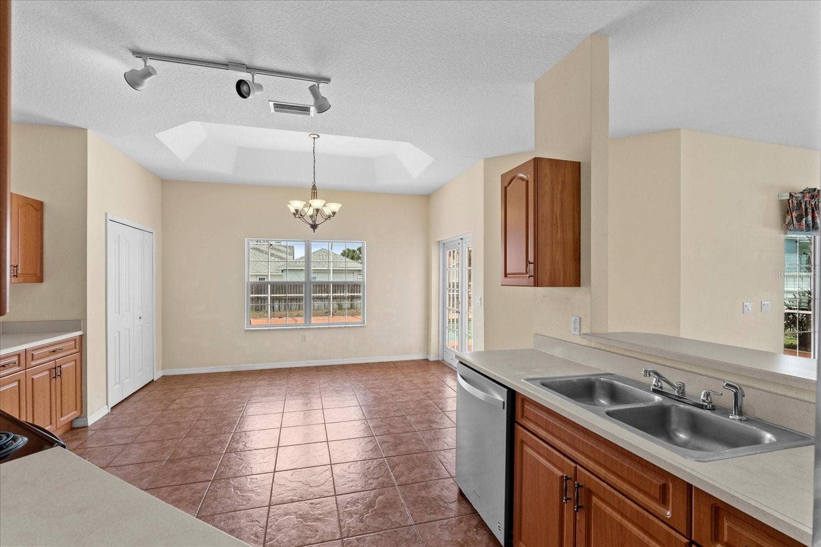 7 BEACHSIDE DRIVE, Palm Coast, FL 32137 7 BEACHSIDE DRIVE, Palm Coast, FL 32137