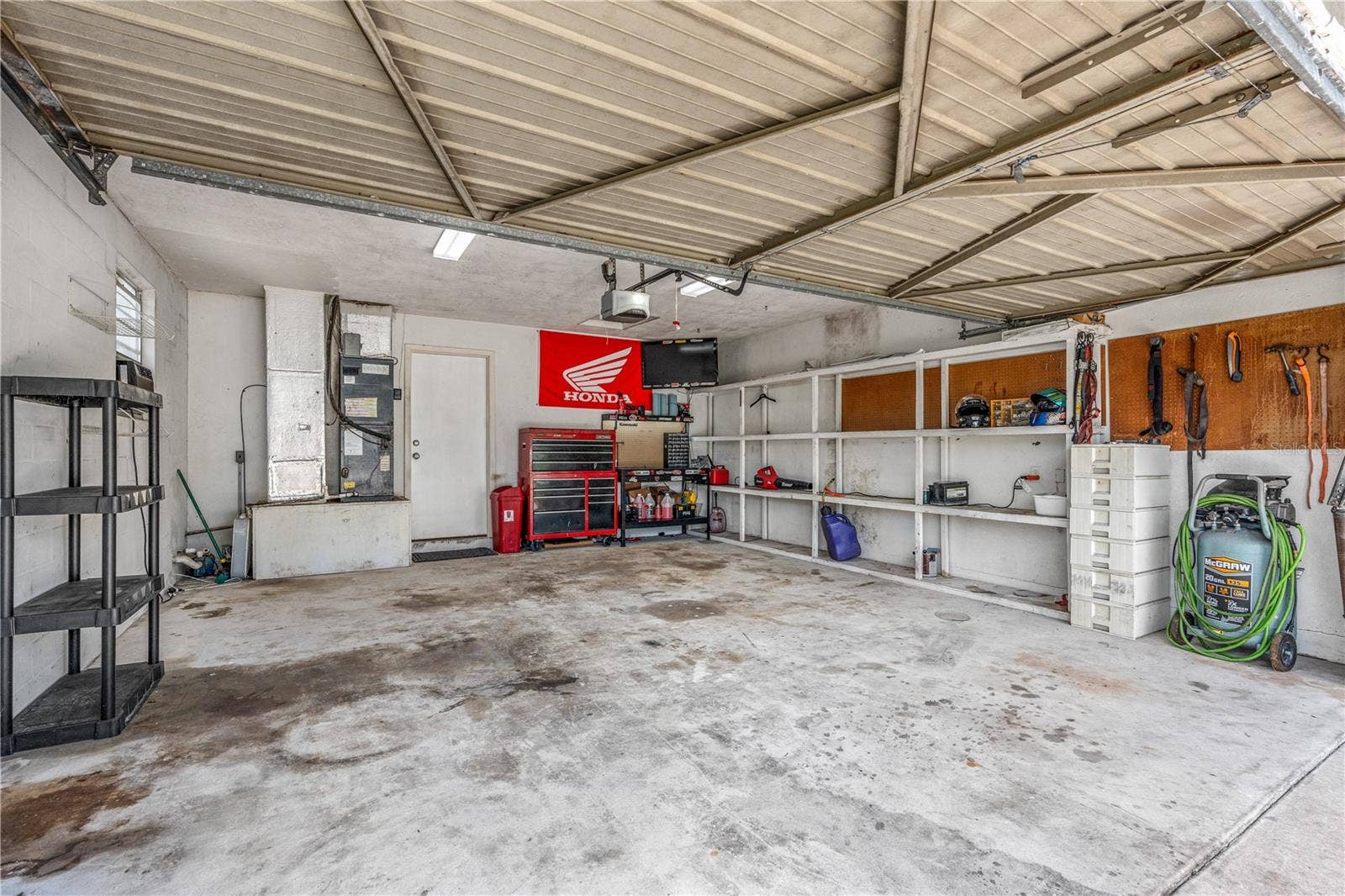 918 WELLS DRIVE, South Daytona, FL 32119 918 WELLS DRIVE, South Daytona, FL 32119