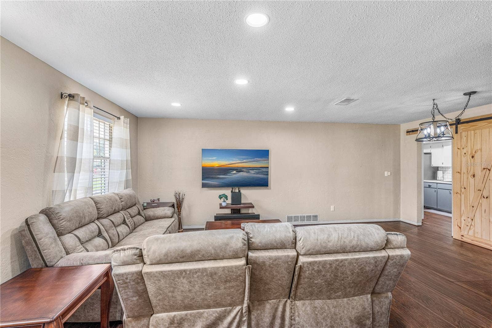 918 WELLS DRIVE, South Daytona, FL 32119 918 WELLS DRIVE, South Daytona, FL 32119