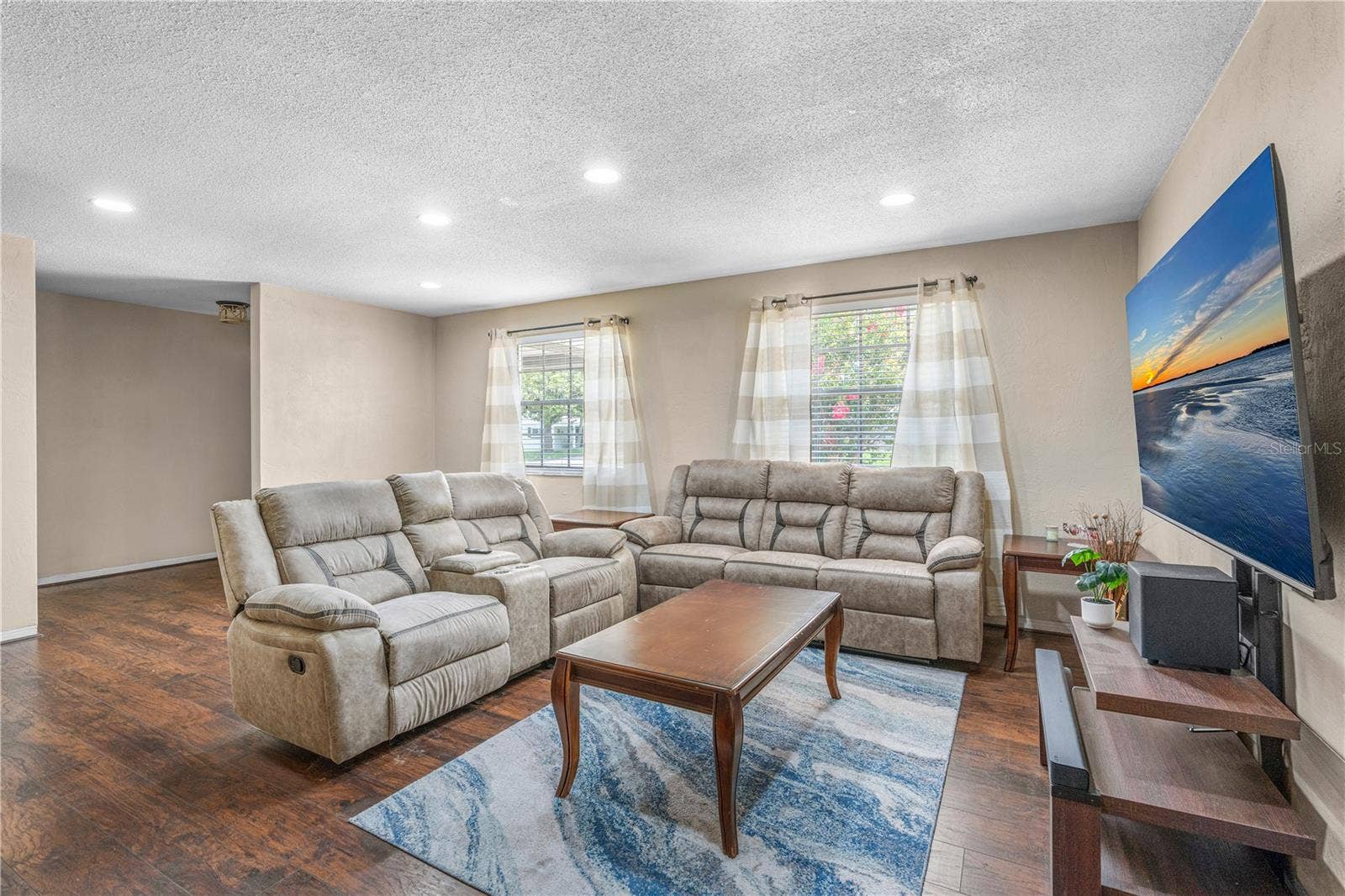 918 WELLS DRIVE, South Daytona, FL 32119 918 WELLS DRIVE, South Daytona, FL 32119
