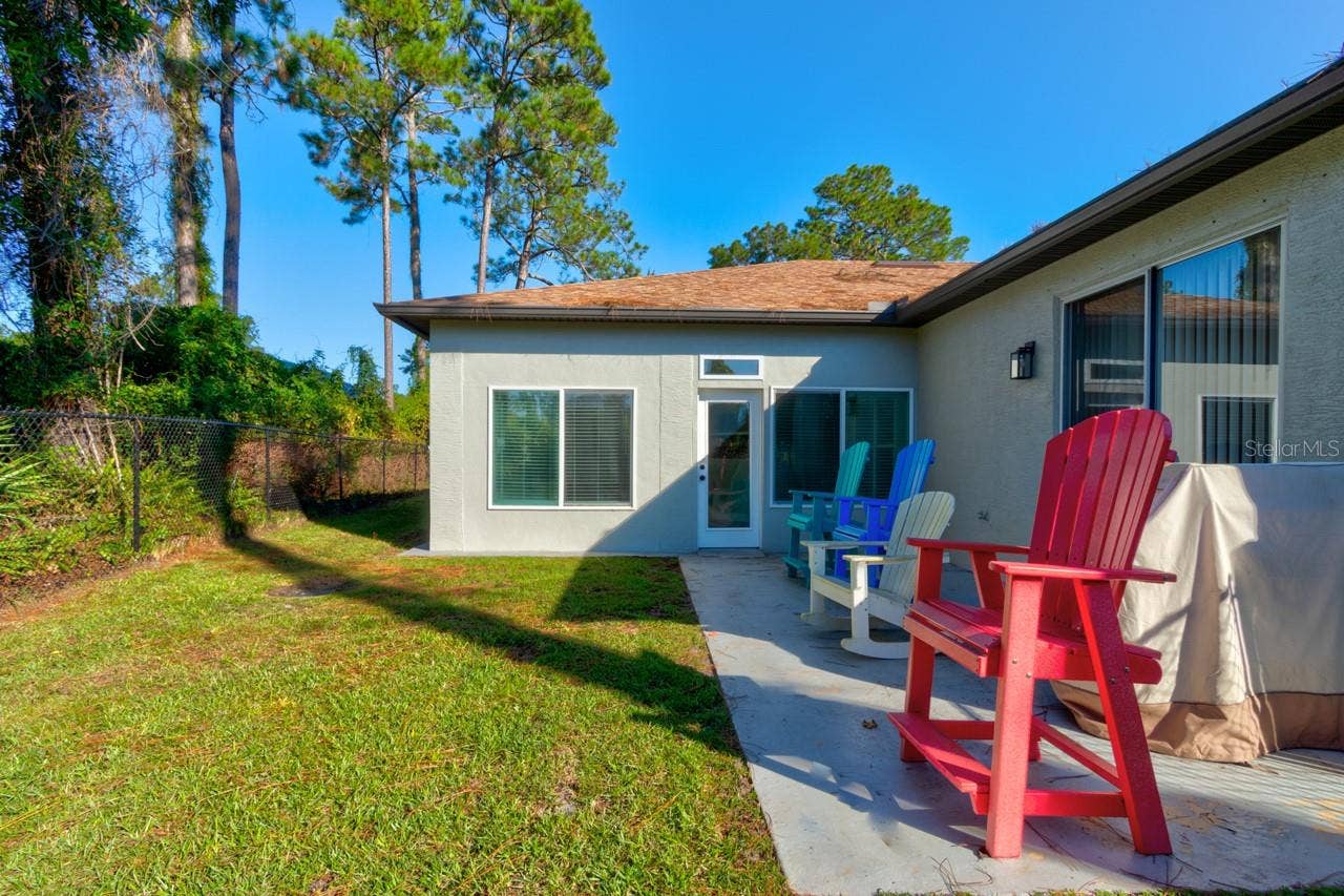 37 WOODLYN LANE, Palm Coast, FL 32164 37 WOODLYN LANE, Palm Coast, FL 32164