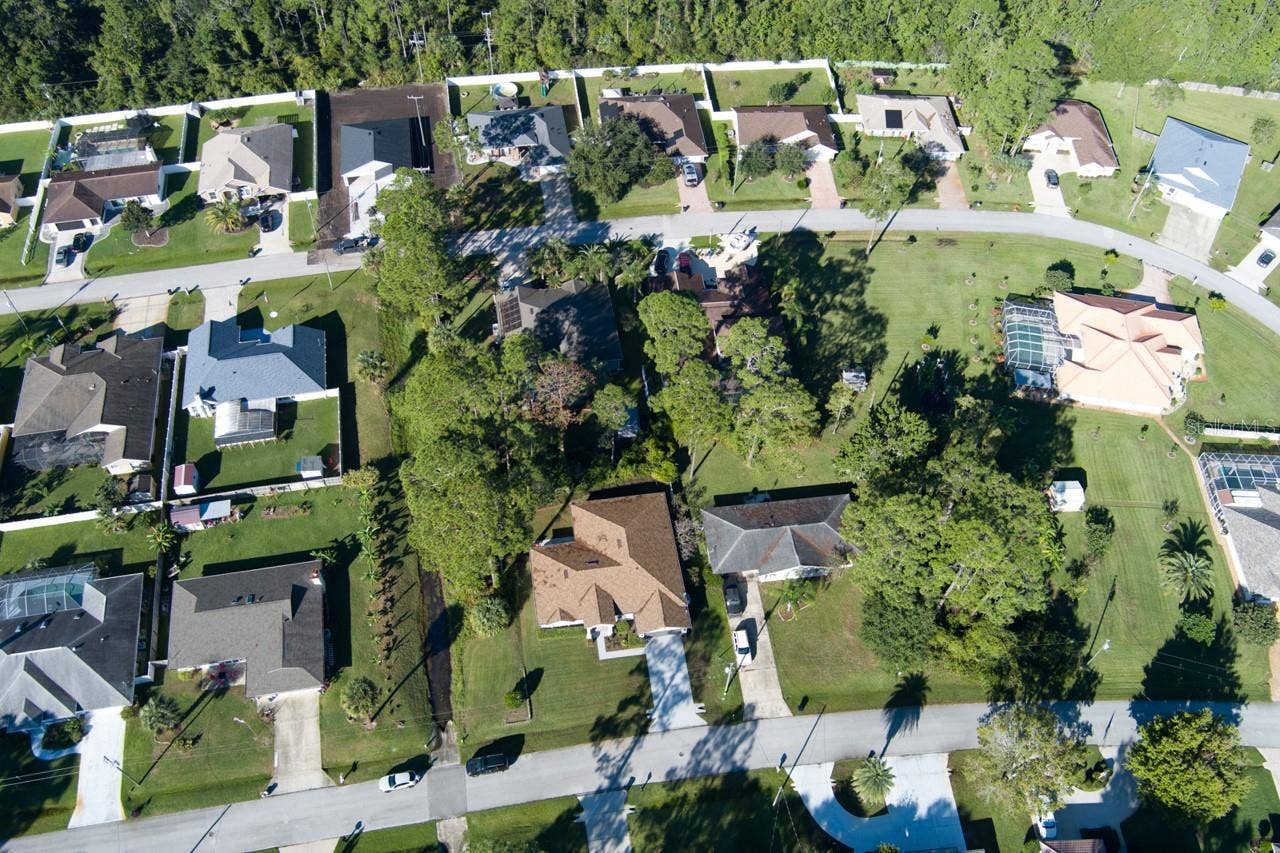 37 WOODLYN LANE, Palm Coast, FL 32164 37 WOODLYN LANE, Palm Coast, FL 32164