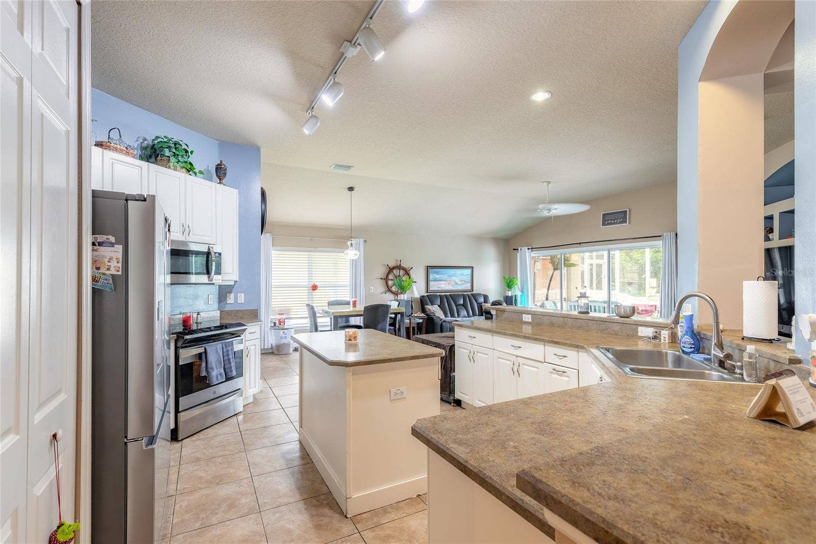 6908 VINTAGE LANE, Port Orange, FL 32128 6908 VINTAGE LANE, Port Orange, FL 32128