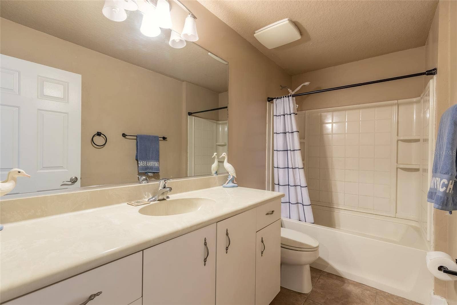 6908 VINTAGE LANE, Port Orange, FL 32128 6908 VINTAGE LANE, Port Orange, FL 32128