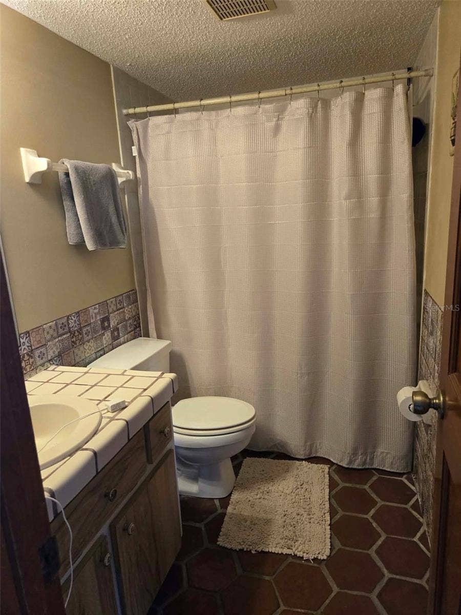 60 WESTFIELD LANE, Palm Coast, FL 32164 60 WESTFIELD LANE, Palm Coast, FL 32164