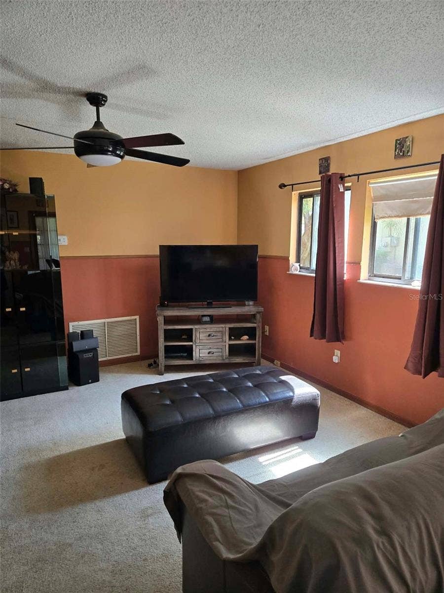 60 WESTFIELD LANE, Palm Coast, FL 32164 60 WESTFIELD LANE, Palm Coast, FL 32164