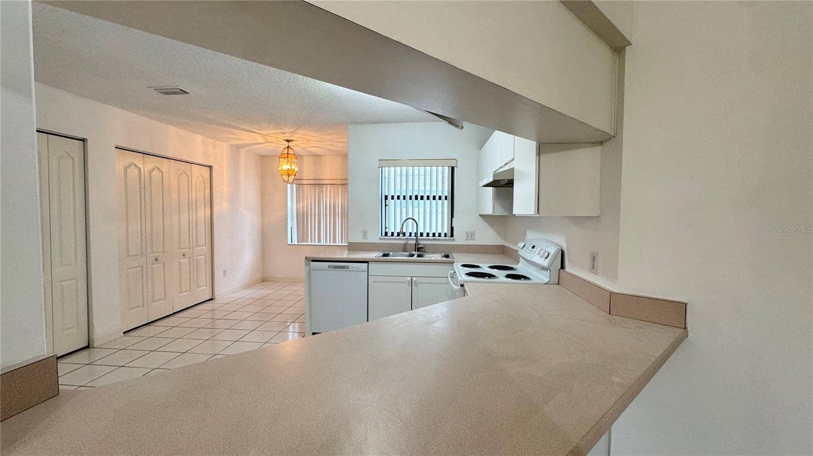 29 WHITE DEER LANE, Palm Coast, FL 32164