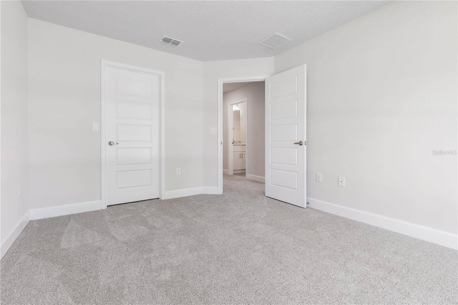 29 UNDERWICK PATH, Palm Coast, FL 32164 29 UNDERWICK PATH, Palm Coast, FL 32164