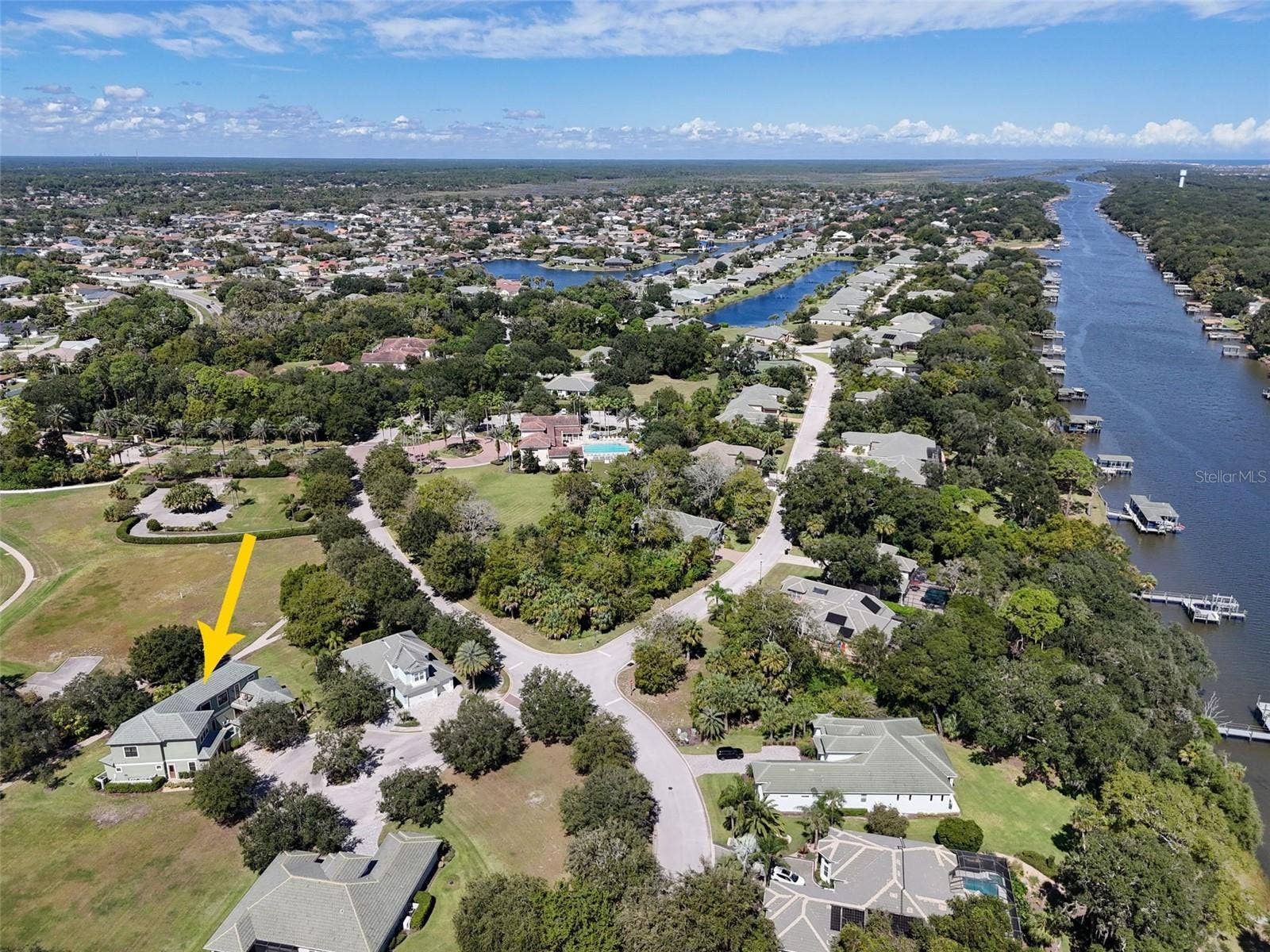 4 OAKVIEW COURT, Palm Coast, FL 32137
