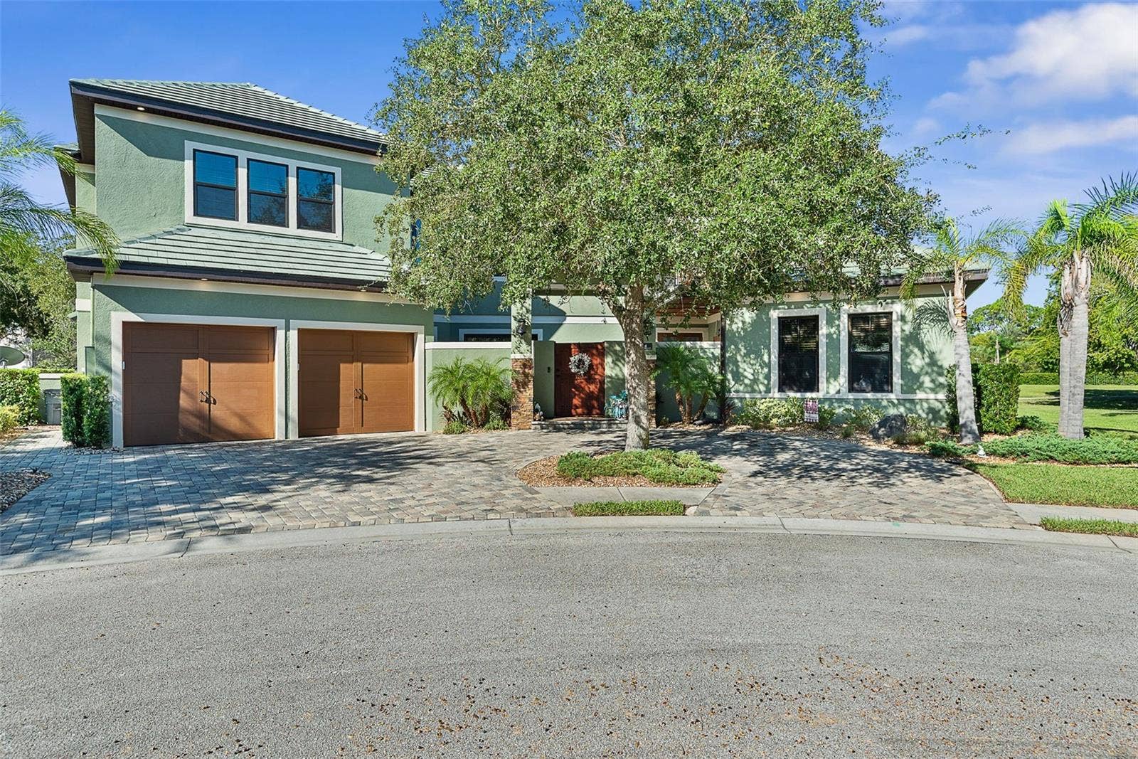 4 OAKVIEW COURT, Palm Coast, FL 32137