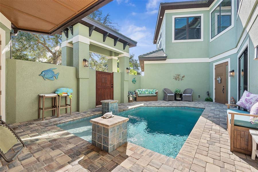 Property photo for 4 OAKVIEW COURT, Palm Coast, FL