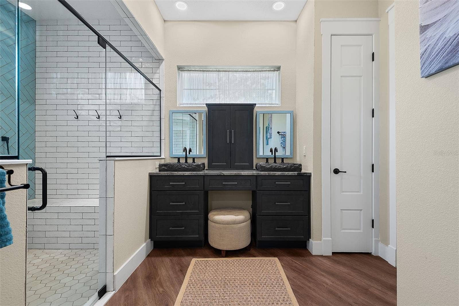 Owners Bath